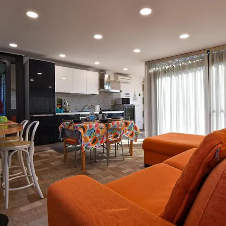 Semesterbostad A Casa Di Mimmo Fondachello (Mascali)